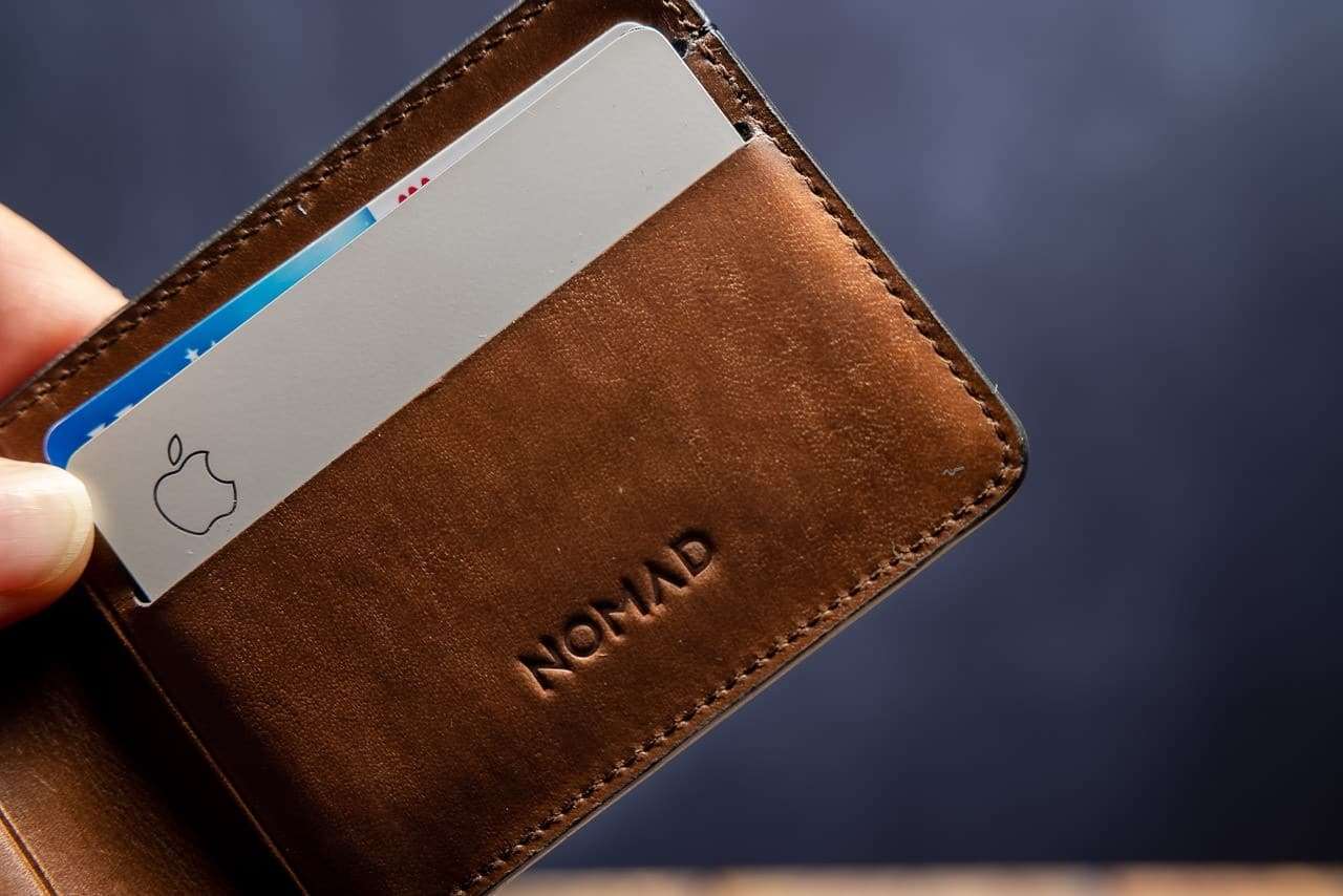 NOMAD BIFOLD LEATHER WALLET 