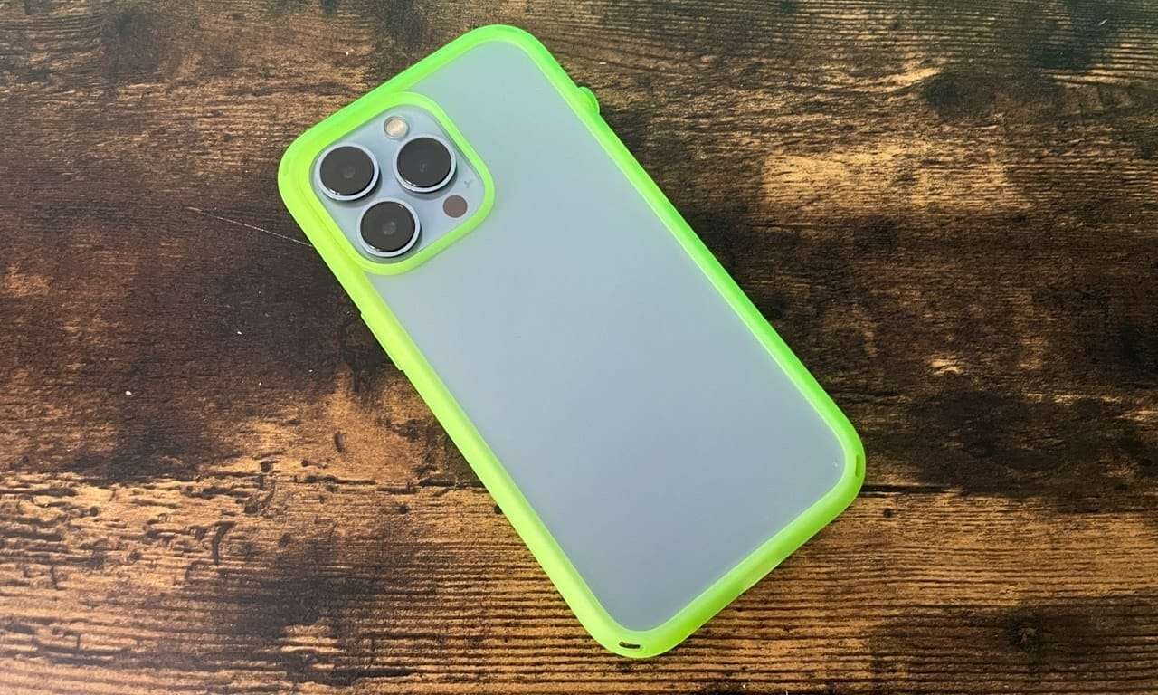 Catalyst Active Defense Influence Series iPhone 13 Pro Case